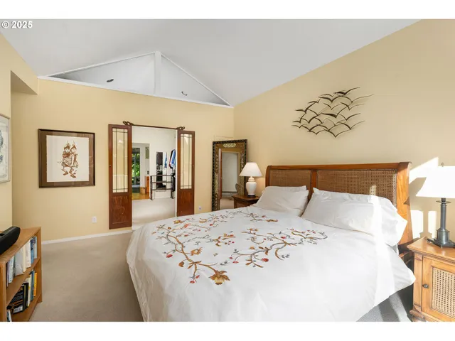 $1,025,000 | 4141 Southwest Washouga Avenue, Portland, OR 97239