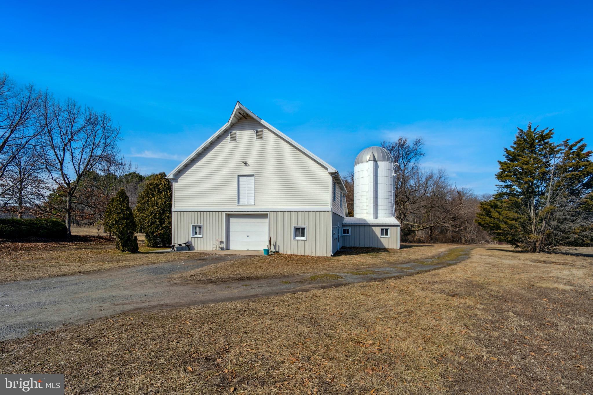 5135 Crosby Road Rock Hall, MD 21661 - Photo 28 of 43 Oversized barn with 2nd floor
