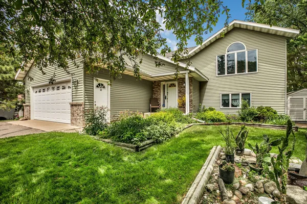 $465,000 | 9900 West Lake Court, Rice, MN 56367