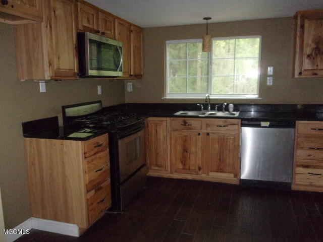 21219 Daugherty Road Long Beach, MS 39560 - Photo 3 of 10 KODAK Digital Still Camera