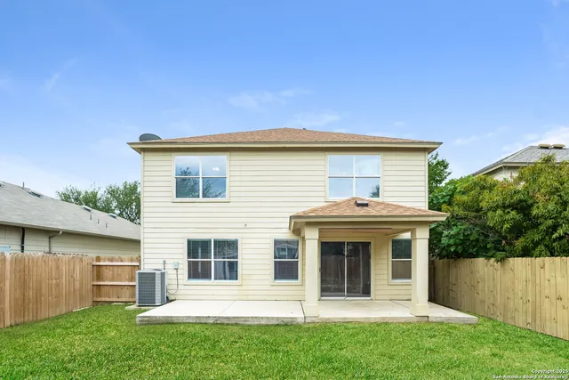 $1,580 | 11335 Saratoga Coach, San Antonio, TX 78254