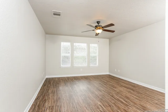 $1,580 | 11335 Saratoga Coach, San Antonio, TX 78254