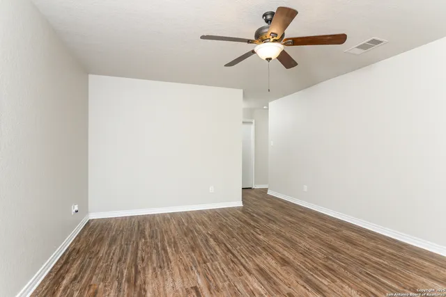 $1,580 | 11335 Saratoga Coach, San Antonio, TX 78254