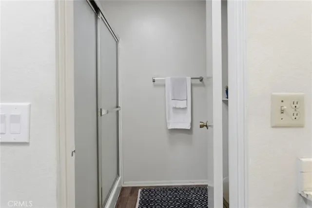 $565,000 | 6227 Randi Avenue, Woodland Hills, CA 91367