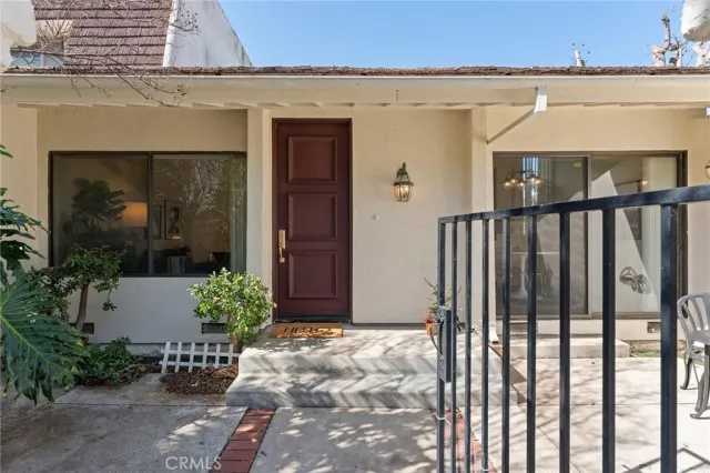 $565,000 | 6227 Randi Avenue, Woodland Hills, CA 91367