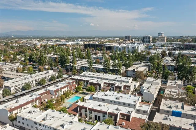 $565,000 | 6227 Randi Avenue, Woodland Hills, CA 91367