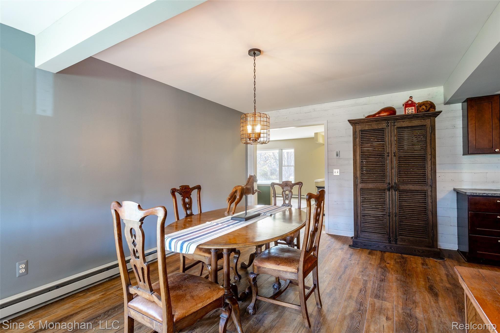 1745 South Allen Road St. Clair, MI 48079 - Photo 11 of 42 1745 S Allen L018.jpg