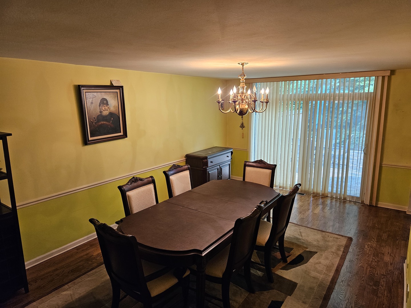 3912 Dundee Road Northbrook, IL 60062 - Photo 5 of 11