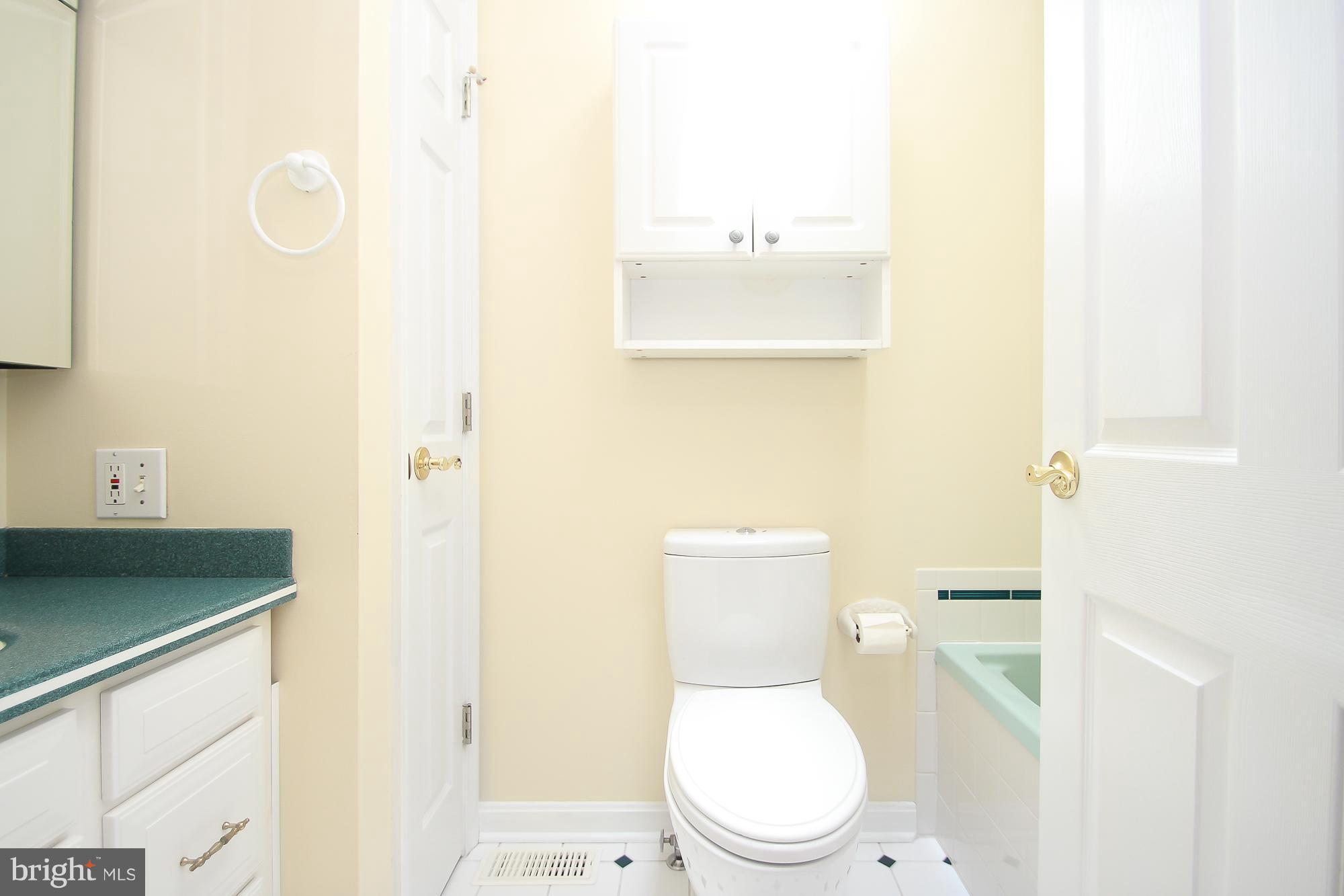 3822 Annadale Road Baltimore, MD 21222 - Photo 15 of 30 Bath