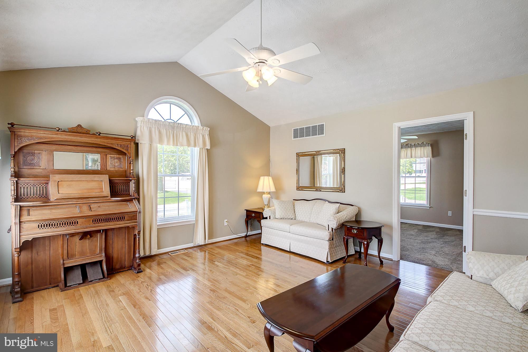 3822 Annadale Road Baltimore, MD 21222 - Photo 20 of 30 Family Room