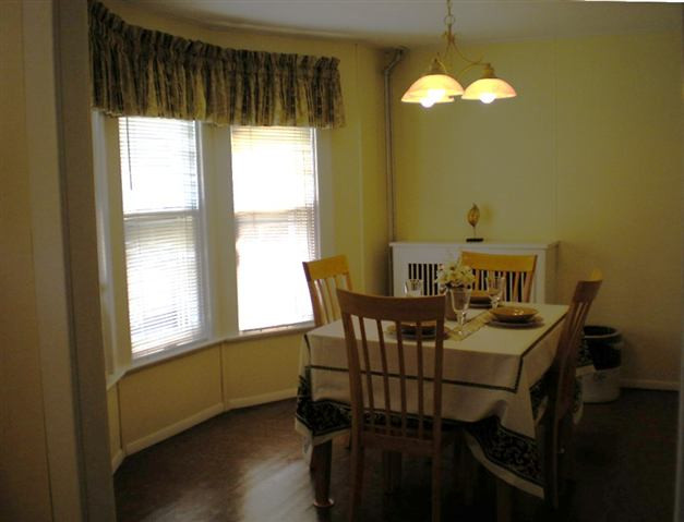 222 Clayton Road Schenectady, NY 12304 - Photo 4 of 12 Photo 4