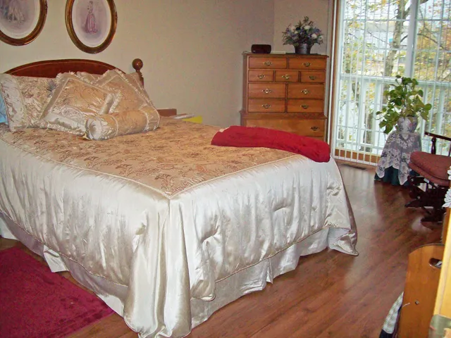 $210,000 | 1066 North Bayshore Drive, Wichita, KS 67212