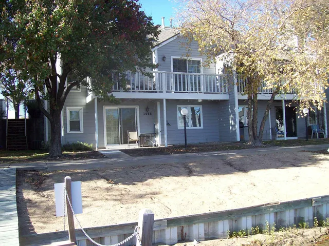 $210,000 | 1066 North Bayshore Drive, Wichita, KS 67212