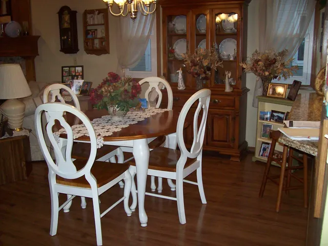 $210,000 | 1066 North Bayshore Drive, Wichita, KS 67212