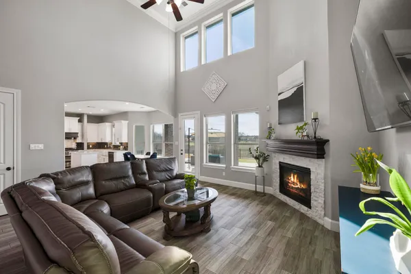 $3,795 | 116 Waterstone Drive, Montgomery, TX 77356