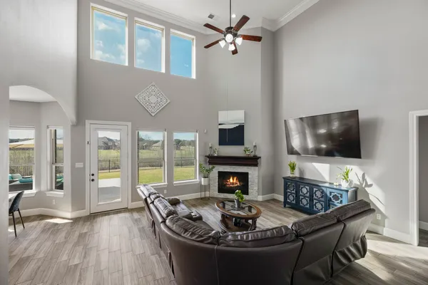 $3,795 | 116 Waterstone Drive, Montgomery, TX 77356