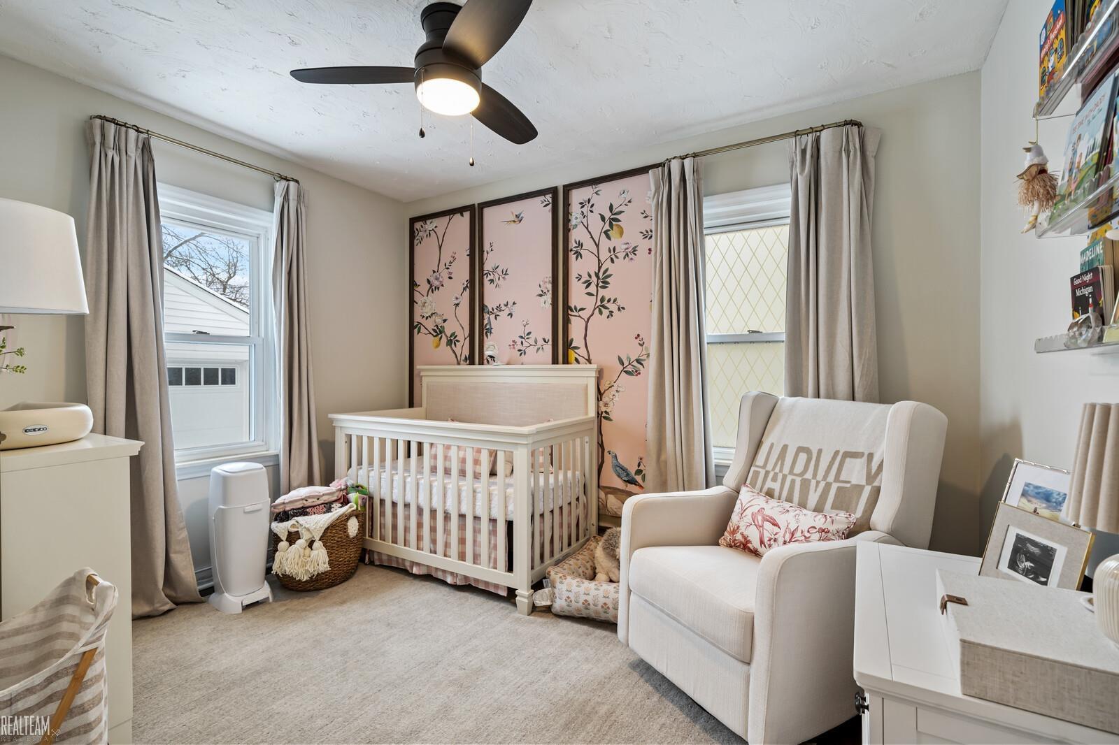 2676 Wakefield Road Berkley, MI 48072 - Photo 8 of 19 50166606-fe50a1a7-8e88-46b4-9a7d-bb41a12fc7c5.JPG
