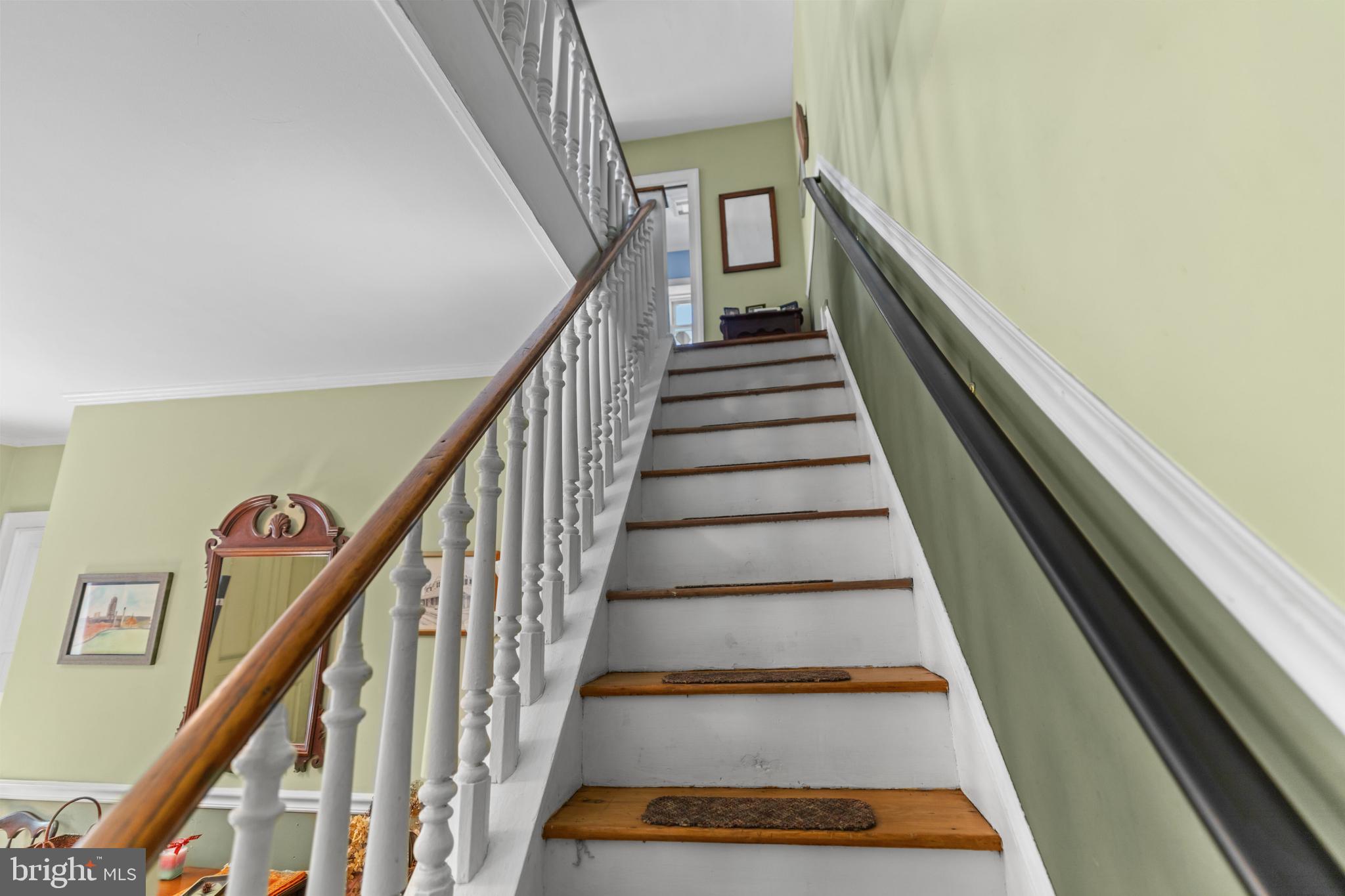 6020 Bridget Street Philadelphia, PA 19144 - Photo 16 of 43 a view of entryway