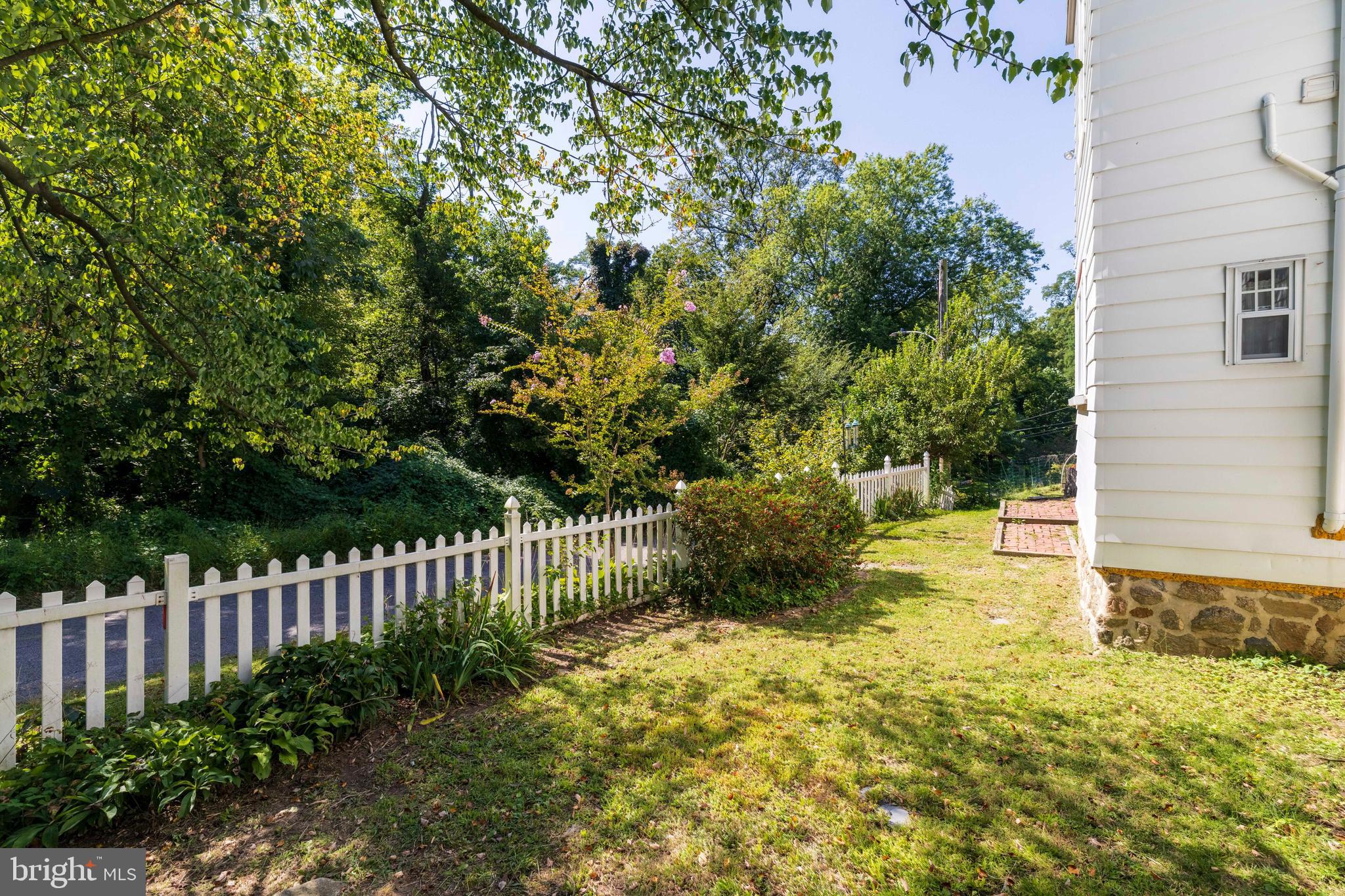 6020 Bridget Street Philadelphia, PA 19144 - Photo 31 of 43 a view of a garden with a small yard