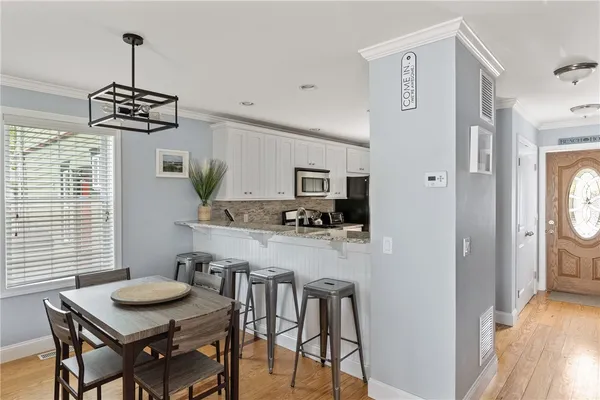 $4,500 | 42 East Bowery Street, Newport, RI 02840