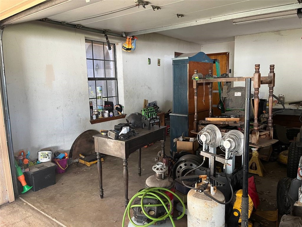 911 Southwest 11th Street Premont, TX 78375 - Photo 20 of 25