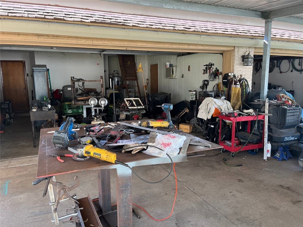 911 Southwest 11th Street Premont, TX 78375 - Photo 21 of 25