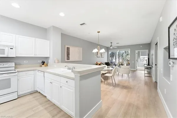 $370,000 | 8259 Parkstone Place, Unit 8202, Naples, FL 34120