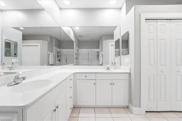 $370,000 | 8259 Parkstone Place, Unit 8202, Naples, FL 34120