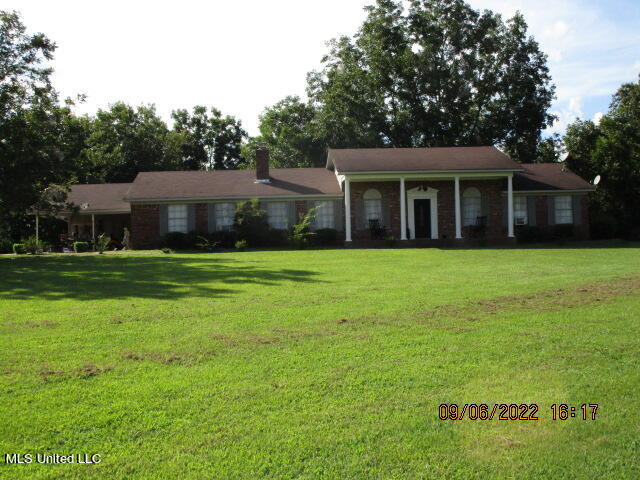 2647 Sycamore Road Coldwater, MS 38618 - Photo 7 of 45 IMG_3627
