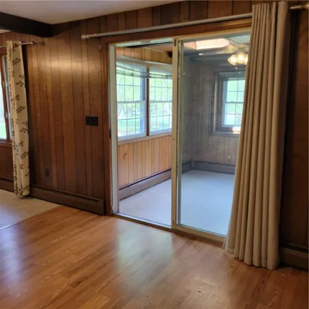 $3,000 | 301 Wolf Rock Road, Exeter, RI 02822