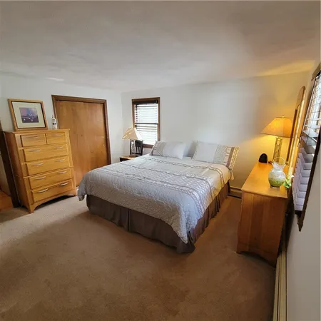 $3,000 | 301 Wolf Rock Road, Exeter, RI 02822