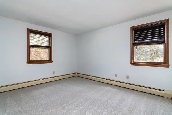 $3,000 | 301 Wolf Rock Road, Exeter, RI 02822