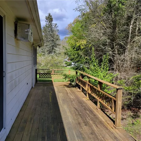 $3,000 | 301 Wolf Rock Road, Exeter, RI 02822