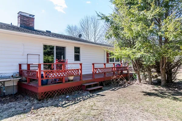 $3,000 | 301 Wolf Rock Road, Exeter, RI 02822