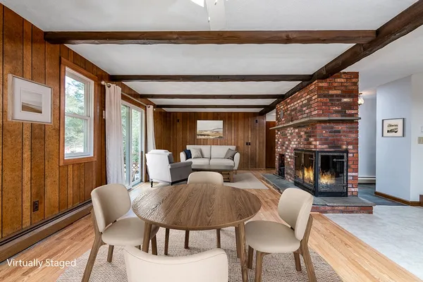 $3,000 | 301 Wolf Rock Road, Exeter, RI 02822