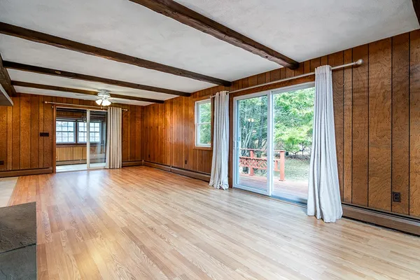 $3,000 | 301 Wolf Rock Road, Exeter, RI 02822