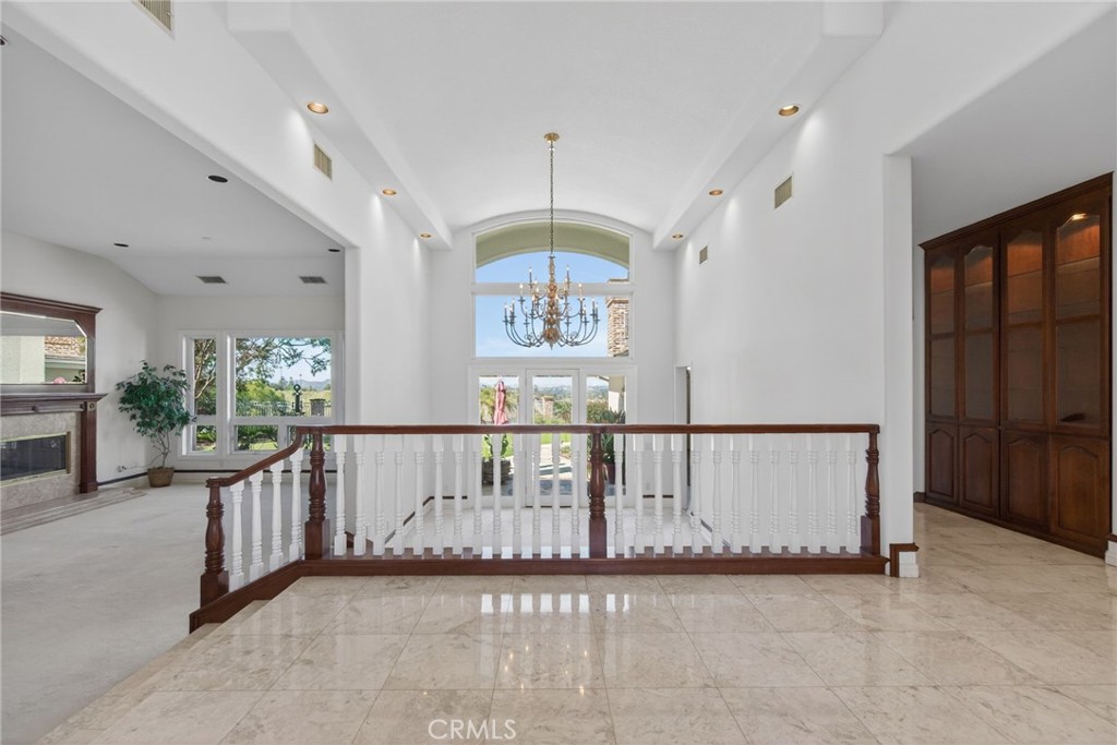 6872 Chartwell Drive Riverside, CA 92506 - Photo 10 of 77
