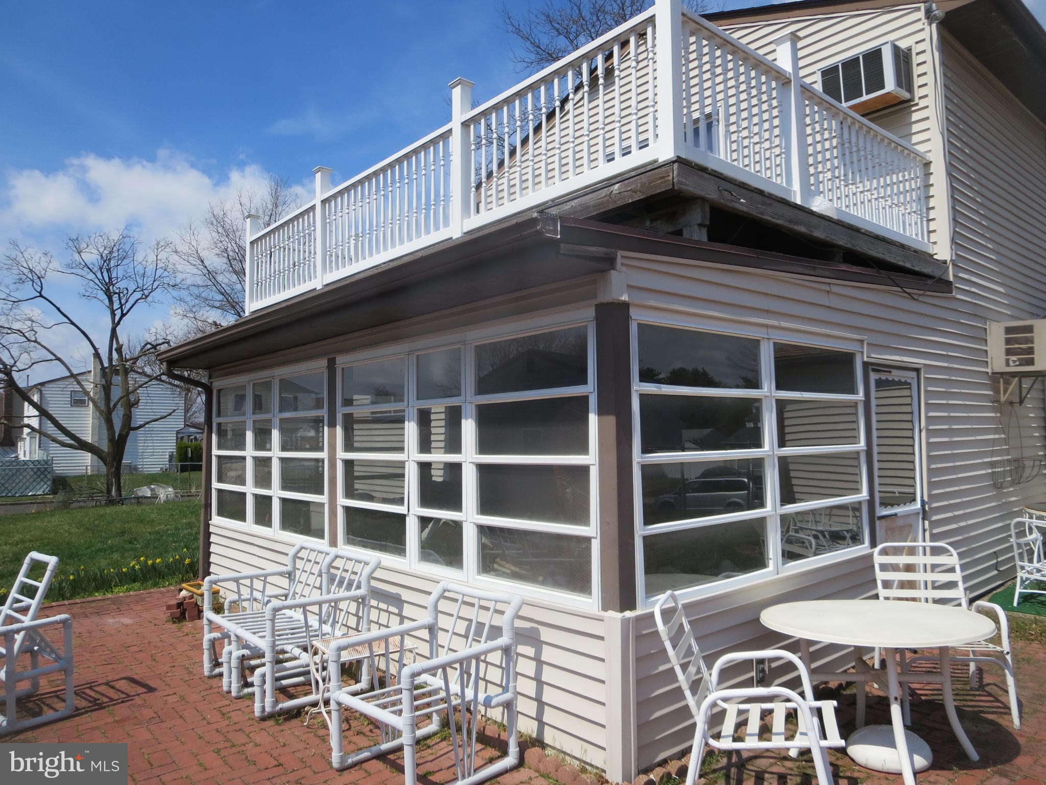 700 Warwick Road Fairless Hills, PA 19030 - Photo 20 of 44 3 Season room with Deck
