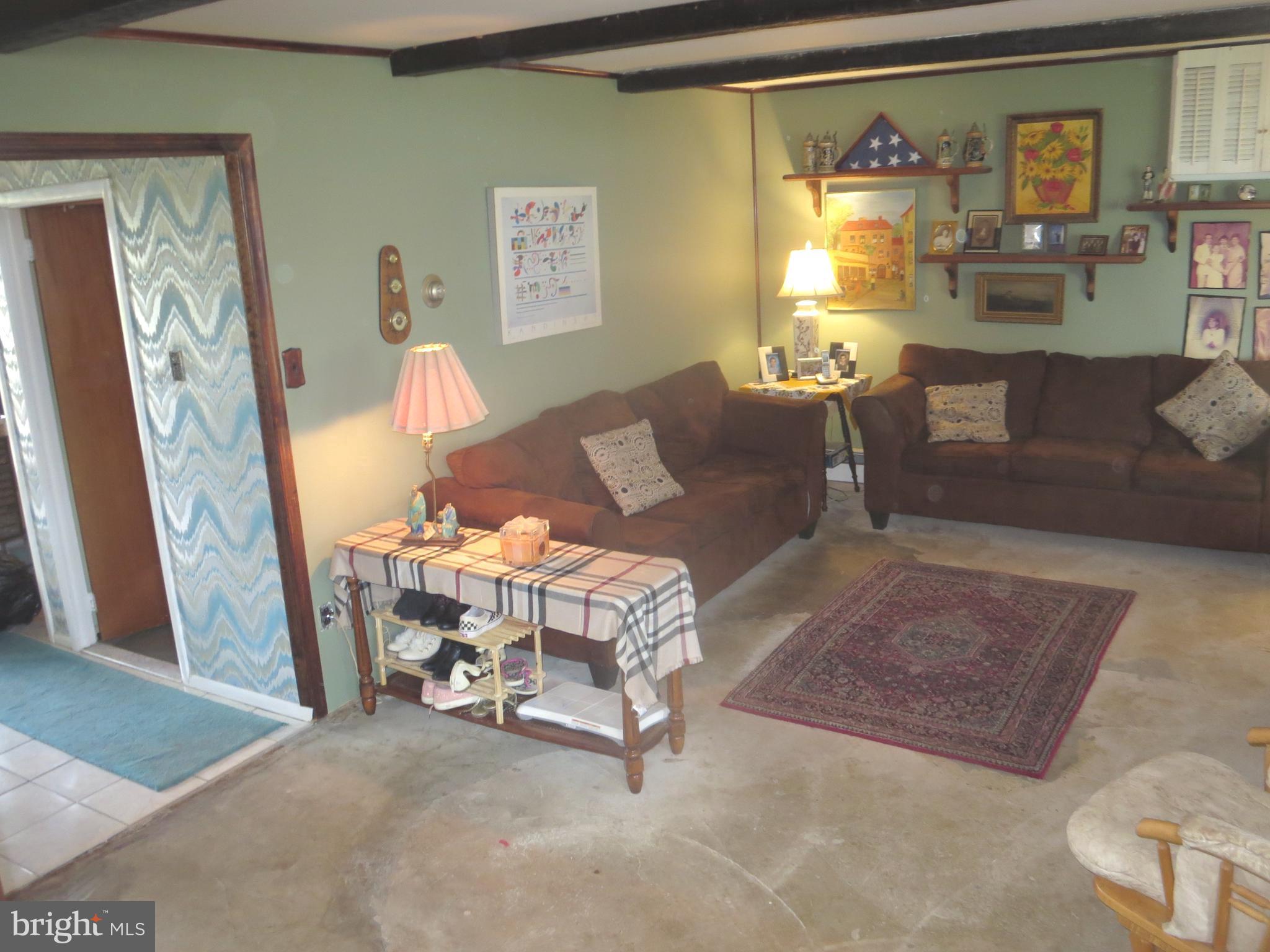 700 Warwick Road Fairless Hills, PA 19030 - Photo 30 of 44 Family Room