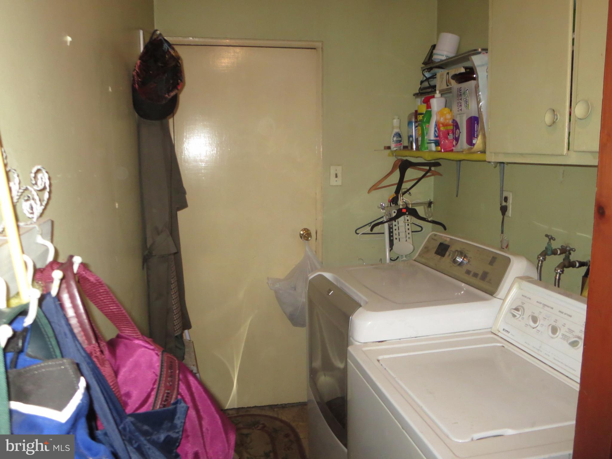 700 Warwick Road Fairless Hills, PA 19030 - Photo 33 of 44 Laundry Room
