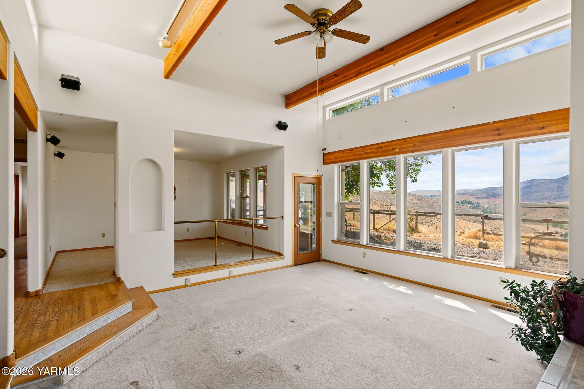 723 Burbank Creek Road Yakima, WA 98901 - Photo 7 of 48 723 Burbank Creek Rd-7