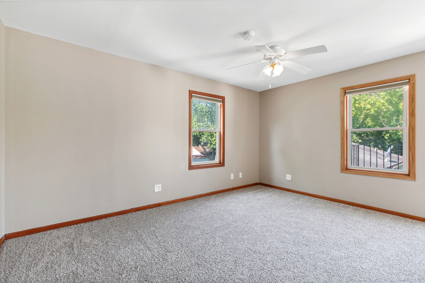 825 South Prairie Road New Lenox, IL 60451 - Photo 19 of 42 a view of an empty room with a window