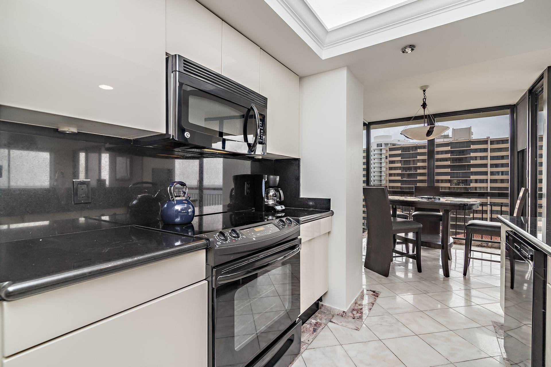 4000 North Ocean Drive, Unit 1101 Singer Island, FL 33404 - Photo 8 of 18 8