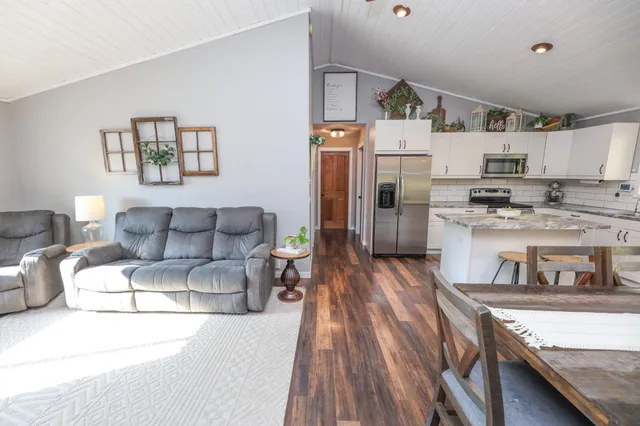 $389,500 | 55774 Parkway Drive, Alexandria, MN 56308