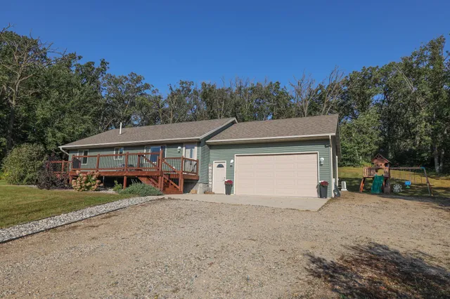 $389,500 | 55774 Parkway Drive, Alexandria, MN 56308