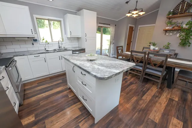 $389,500 | 55774 Parkway Drive, Alexandria, MN 56308