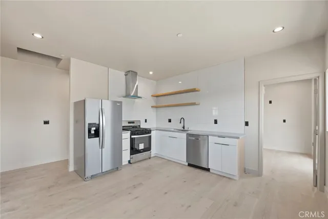 a view of a house with a outdoor space