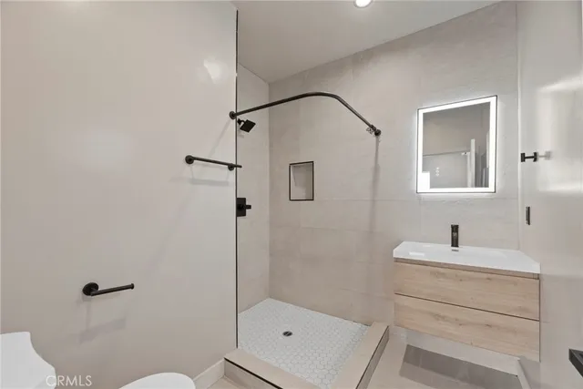 $3,400,000 | 354 North Breed Street, Los Angeles, CA 90033