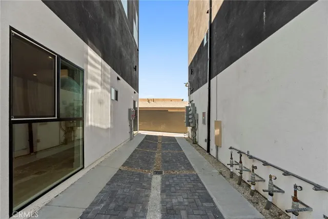 $3,400,000 | 354 North Breed Street, Los Angeles, CA 90033