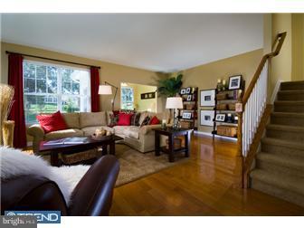 59 Old Cedarbrook Road, Unit 701 Wyncote, PA 19095 - Photo 4 of 12 Family Room